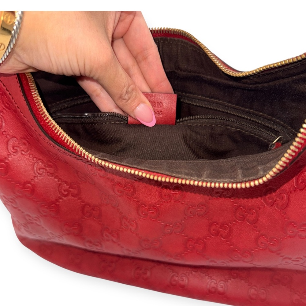 Gucci Guccissima Charmy Hobo Bag Red Leather - Picture 13 of 15